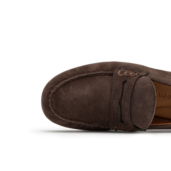 Womens Grain Soft Suede Loafer- Paul Green Shoes Emerson Loafer- Closeup Toebox View view 2