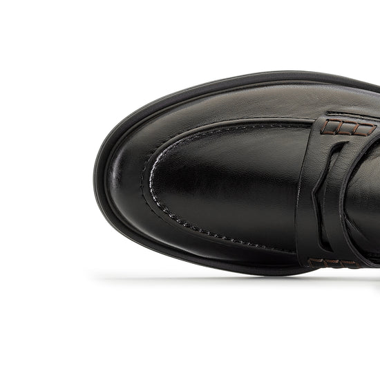 Womens Brown Leather Loafer- Paul Green Flora Loafer- Closeup Toe Box View view 2