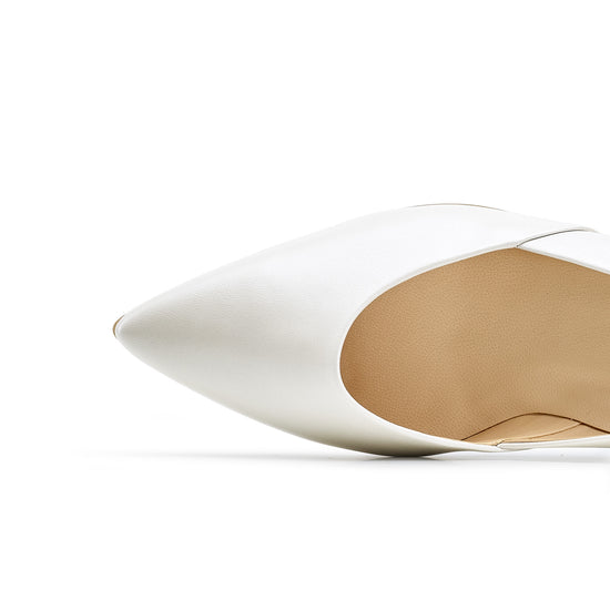 Womens Pearl Ivory Softnappa Pump- Paul Green Shoes Witt- Closeup Toebox View view 2