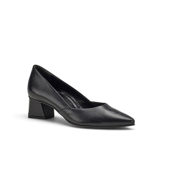 Womens Black Leather Pump- Paul Green Fauna Pump- 3/4 Angle View view 3