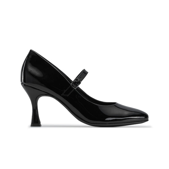 Cassie Heel