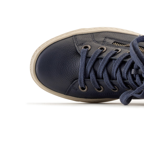 Wells Sneaker