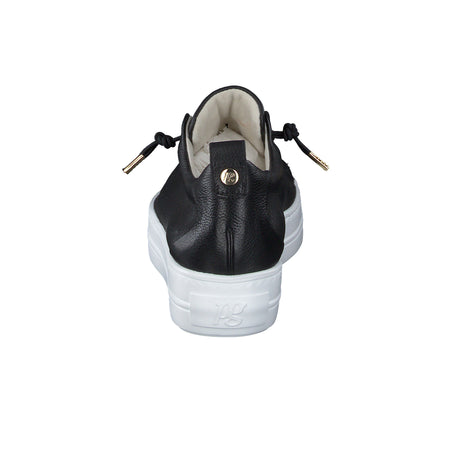 Faye Sneaker