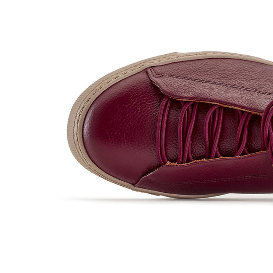 Faye Sneaker