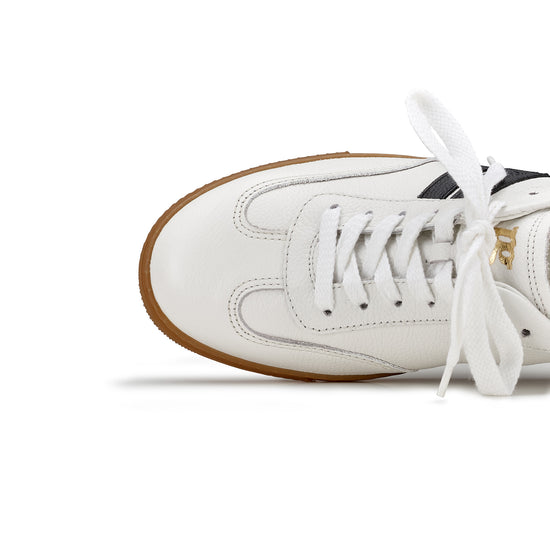 Womens Sneaker- Paul Green Shoes Zaria Sneaker- Side View