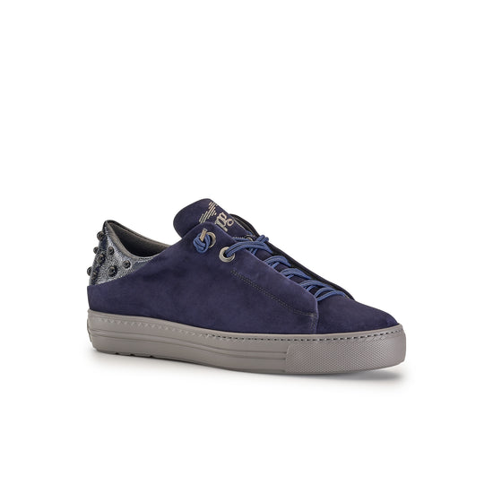 Carma Sneaker