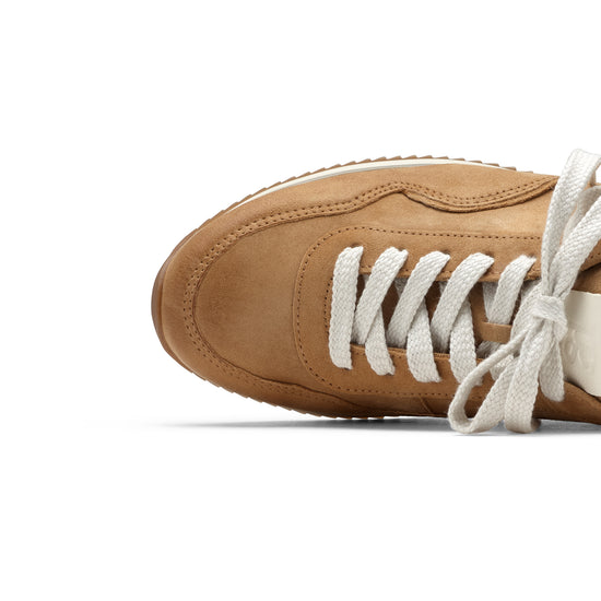 Womens Dakar Cream Sneaker- Paul Green Shoes Daria Sneaker- Closeup Toebox View view 2