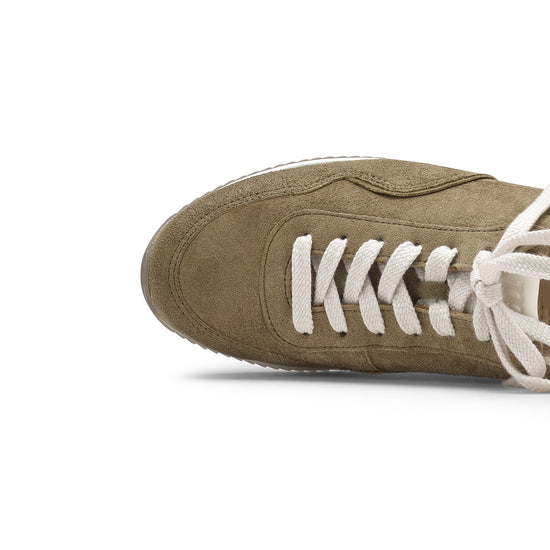 Womens Hunter Cream Combo Sneaker- Paul Green Shoes Daria Sneaker- Closeup Toebox View view 2