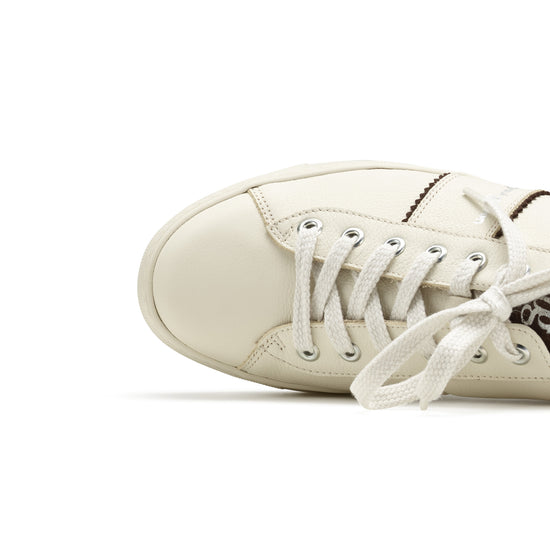 Womens Cream Choco Combo Sneaker- Paul Green Freddy Sneaker- Closeup Toe Box View view 2