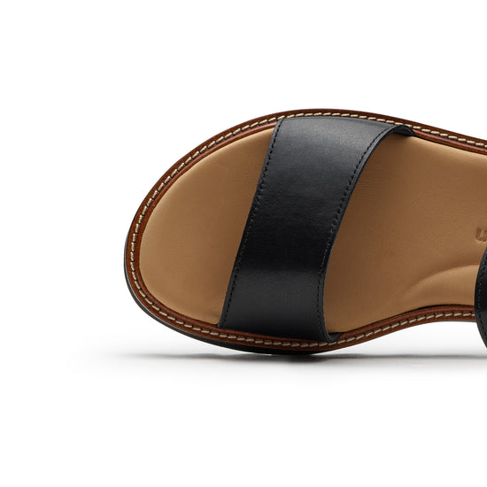 Womens Black Leather- Paul Green Shoes Darcy Sandal- Closeup Toe Box View view 2