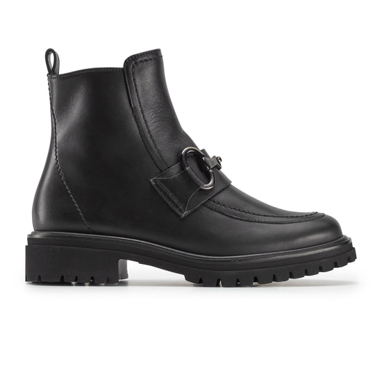 Superb Boot