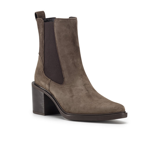 Corey Boot