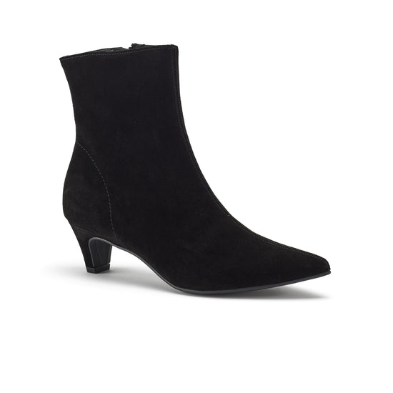 Womens Black Suede Boot- Paul Green Shoes Florence Boot- 3/4 View view 3