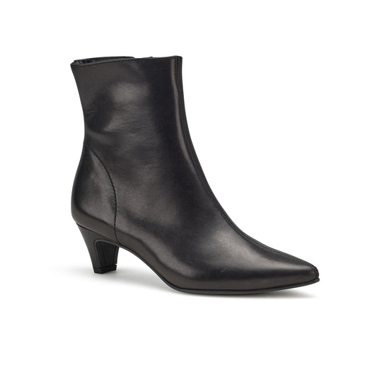 Womens Black Leather Boot- Paul Green Florence Boot- 3/4 Angle View view 3