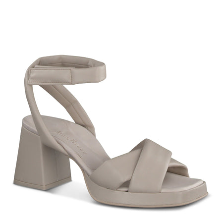 Roxy Heel