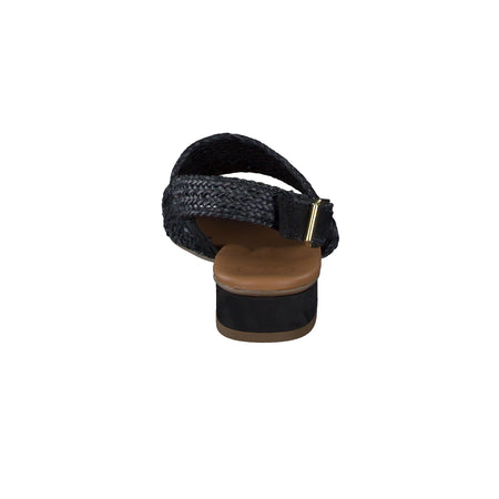 Helena Sandal