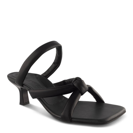 Leah Sandal